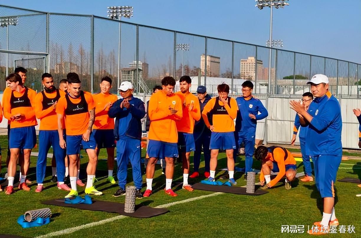 半岛体育官网-内忧外困！山东泰山遭舆情风暴，中超首轮对阵辽宁铁人成救赎之战